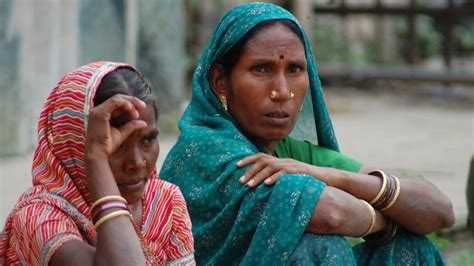 Why Do Indian Women Go To Sterilisation Camps Bbc News