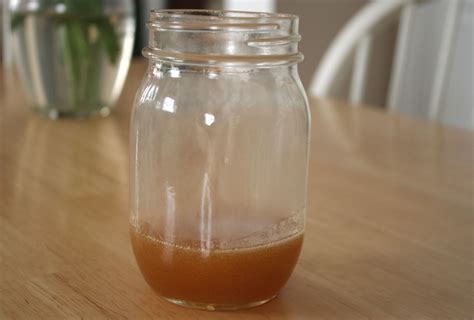 How To Quickly Save Crystallized Honey Honey Household Hacks Crystals