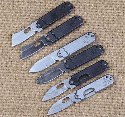 Ikiv Mini Folding Knife 440 Tactical Camping Hunting Key Chain Pocket