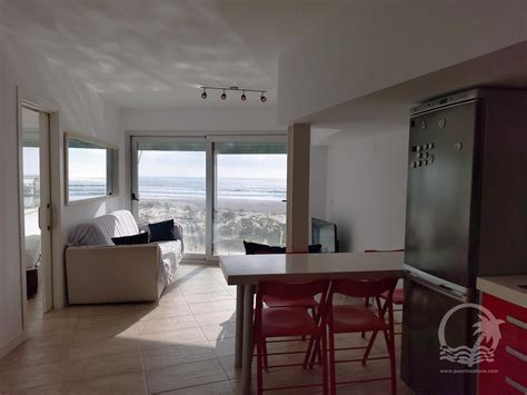 Alójate en zahara sol desde 54 €/noche, hostal en los hoteles de zahara de los atunes puedes disfrutar de una estancia inolvidable y, además, barata, como la que ofrece el hotel pozo del duque. EN VENTA APARTAMENTO FRONTAL EN ZAHARA DE LOS ATUNES