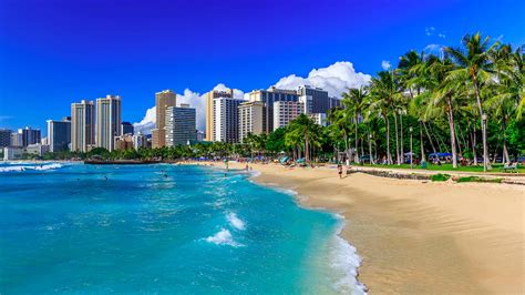 Huge Hotels In Honolulu Hawaii Great For A Group Booking Group Hotels