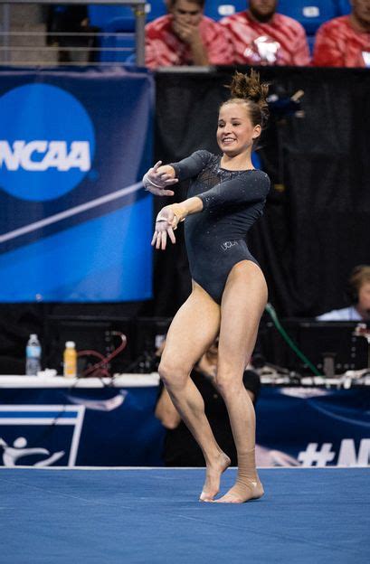 Madison Kocian Ucla 2017 Ncaa Championships Semifinal I X