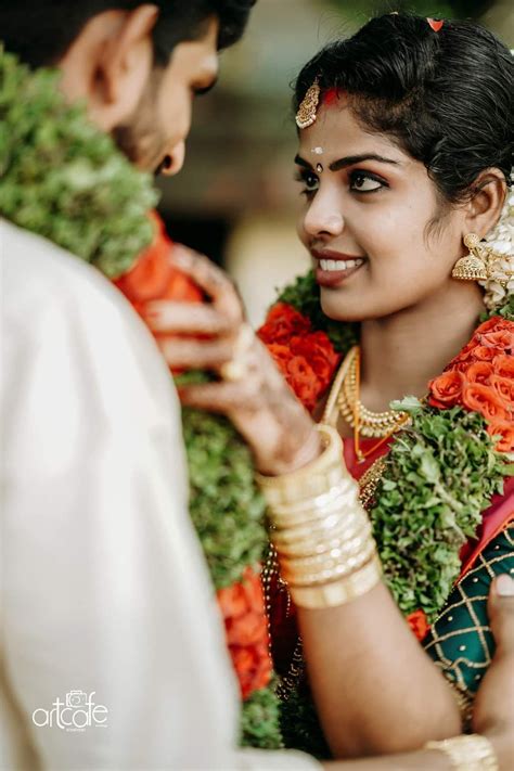 Amrutha Parasuram Kerala Wedding Photography At Ernakulam Siva Temple Best Kerala Wedding