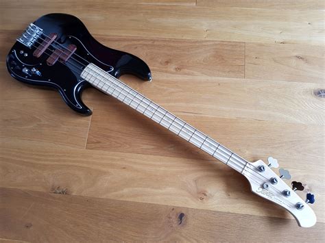 Sold Xotic Xpj 1t 4 String Bass With Original Gig Bag Classic And Cool