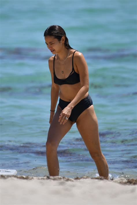 Skinny Beauty Jamie Chung Showing Off Her Bikini Body 62 Photos The