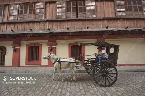 Kalesa Horse Carriage On Historic Calle Crisologo Vigan Ilocos Sur