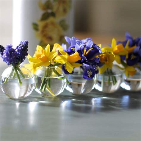 Small Glass Vase Flower Arrangements Michelle Writesya