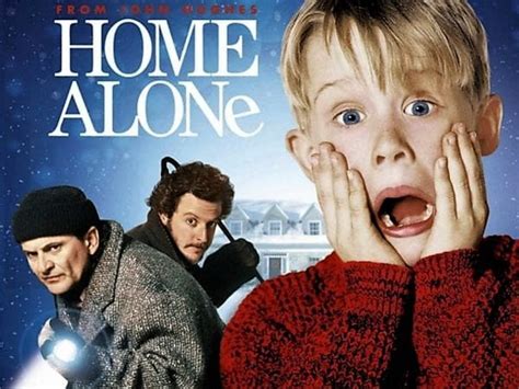 Now, as an adult, it's still her favorite christmas movie. Home Alone Film Review | HubPages