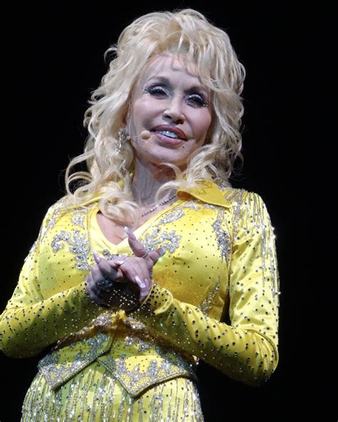 Dolly Parton Concert And Tour History Updated For 2022 Concert Archives