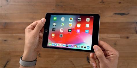 Unboxing ipad mini 5 (2019) and accessories! iPad mini 5 review: when portability is what's most ...
