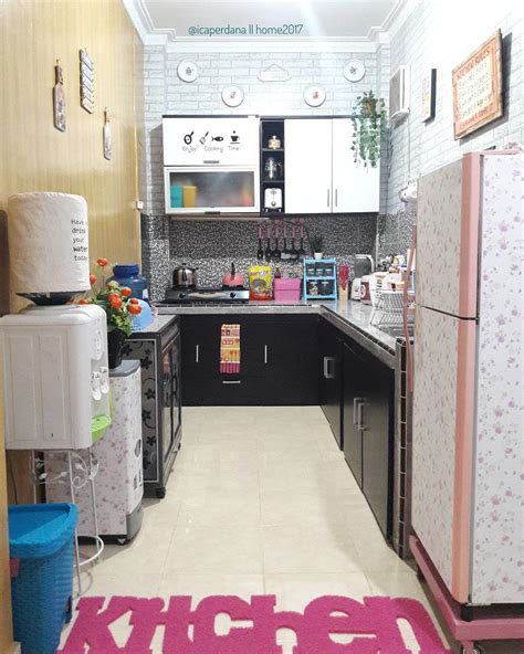 Anda juga bisa membuat area cuci di dekat tempat bermain anak sehingga ruang cuci anda memiliki konsep terbuka. 44+ Gambar Dapur Dan Ruang Cuci Minimalis, Paling Tren!