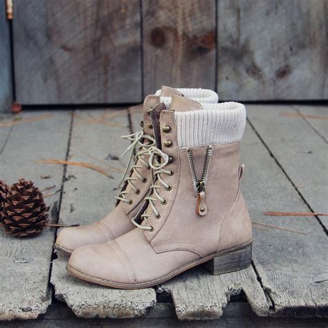 10 Cool And Stylish Fall Boots Shoes For Women Cute Boots Boots Boots Fall