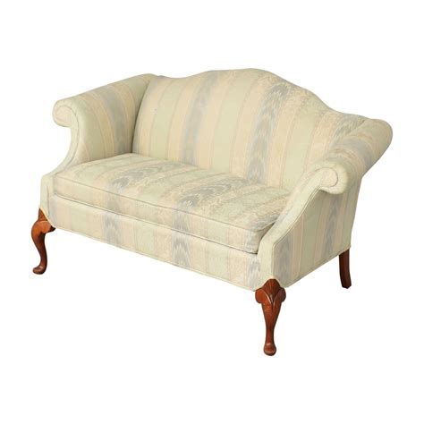 Clayton Marcus Camelback Loveseat 73 Off Kaiyo