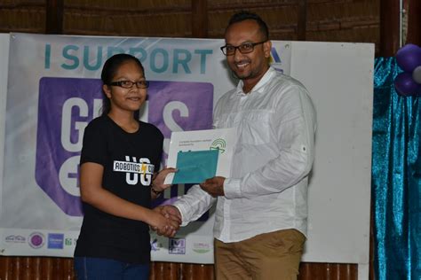 bridging the gender gap girls tech dpi guyana