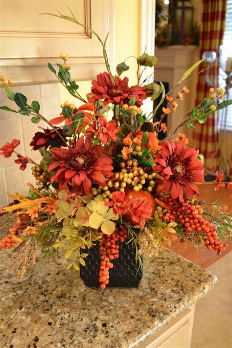 Beautify Your Home With These Autumn Flower Arrangements Ideas Decoozy