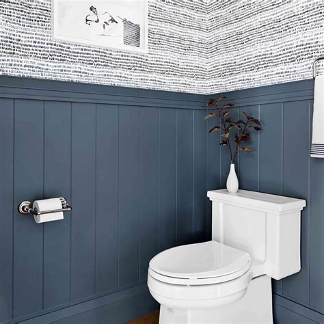 Bathrooms With Beautiful Wall Decor That Will Inspire A Refresh