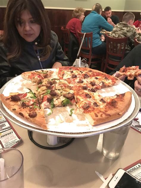 New England Pizza And Restaurant 19 Photos And 46 Reviews Pizza 913