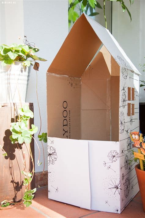 Kann ich meinem zwergkaninchen ein haus aus zum beispiel einem schuhkarton bauen oder ist die das nicht nur du solltest ein natur karton benutzen aber da hat dein hase nicht viel von weil es ist. Upcycling DIY: Faltbares Spielhaus und Kaufladen aus einem ...