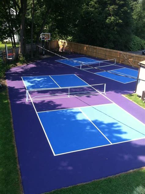 As you'd expect, there are massive differences between pickleball paddles and tennis racquets. Can Pickleball Be Played On A Tennis Court?