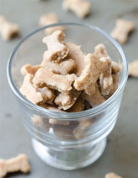 Peanut butter dog cake recipe. Homemade Peanut Butter Dog Treats - The Cake Merchant ...