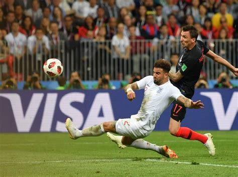 Servizio di phillips, inserimento di sterling e tocco preciso, con il pallone. Croazia in finale con la Francia: intelligenza e misura è ...