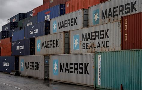 Maersk Executives Call A Bottom In The Shipping Container Market Wsj