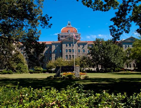Aprenda Sobre La Universidad Trinity Washington Y Lo Que Se Necesita