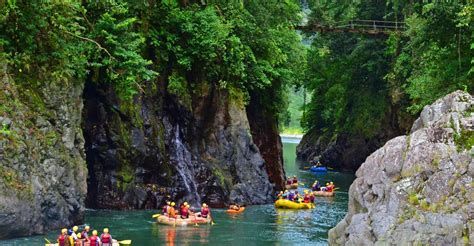 Rafting River Pacuare Costa Rica