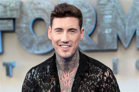Jeremy Mcconnell Signs Up For Naked Attraction