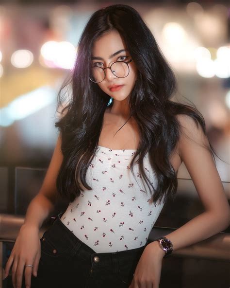 Thailand Model Nenne Kanatsanan Light A Burn