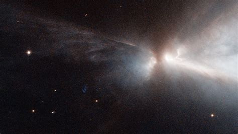 Hubble Captures Spectacular Star Birth