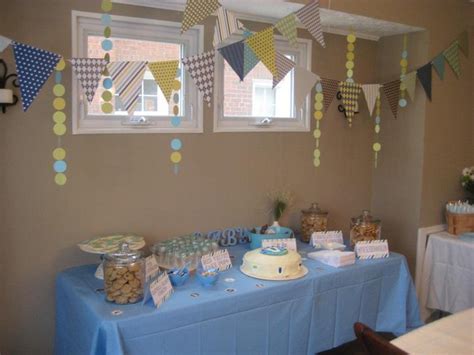Baby shower food ideas don't have to be limited to glamour and elegance. 37 Creative Spring Baby Shower Ideas For Boys | Table ...