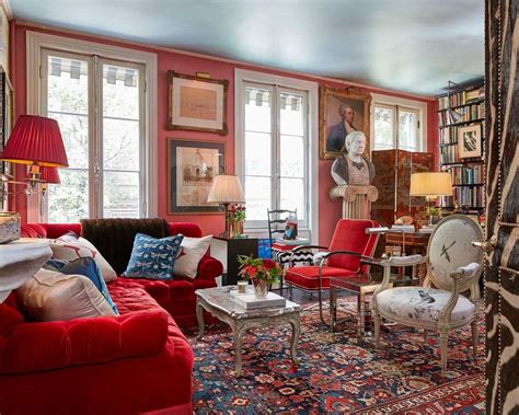 Home Tour Miles Redds Eclectic New York Townhouse How To Decorate