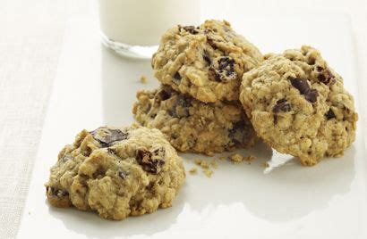 Mix all ingredients together and drop by teaspoonfuls onto cookie sheet, flatten. Chocolate Cherry Oatmeal Cookies | Cherry oatmeal, Cherry oatmeal cookies, Dessert recipes