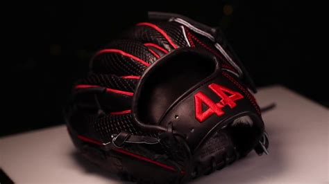 44 Pro Custom Baseball Glove Signature Series Black Snakeskin Red Jp11