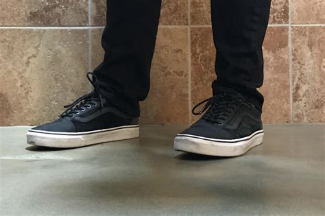Olivia krause, chris martin and the old skool. Old Skool Reissue DX "Transit Line" pig suede with rubber and reflective accents : Vans