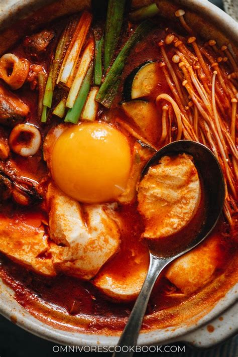Sundubu Jjigae Korean Soft Tofu Stew Omnivores Cookbook
