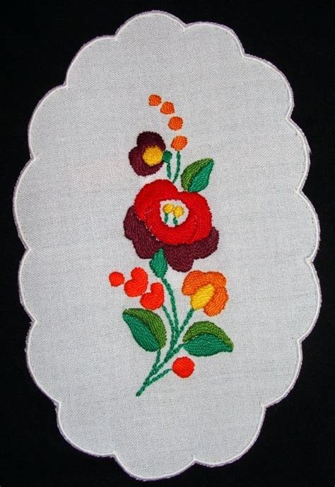 Kalocsa Kalocsai Hungarian Embroidery Elegant Embroidery Brazilian