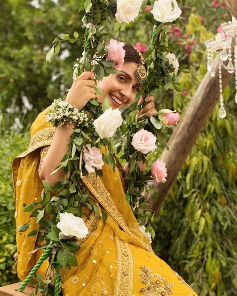 Ayeza Khan Looks Dreamy Girl In Her Bridal Photo Shoot Daily Infotainment