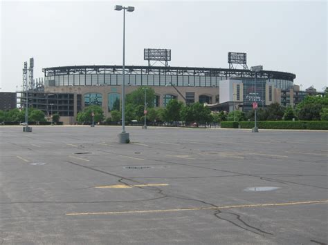 Guaranteed Rate Field Parking Tips Chicago White Sox Mlb Ballpark