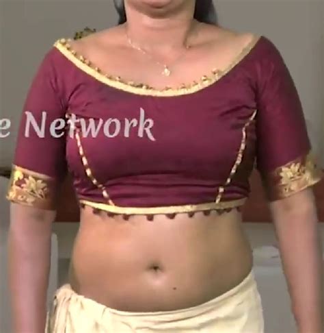 Model Mona Expression Video How To Wear Brown Saree Without Bra Saree Draping Fashi