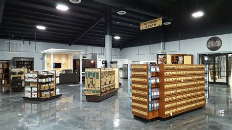 84 lumber s new store includes custom millwork shop reclaimed wood display woodworking network