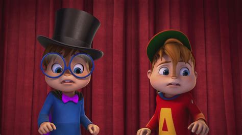 Watch ALVINNN!!! and The Chipmunks Season 2 Episode 4: Simon the Superb