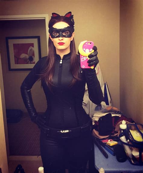 Katie Cosplays Usa As Catwoman Cosplay Girls League