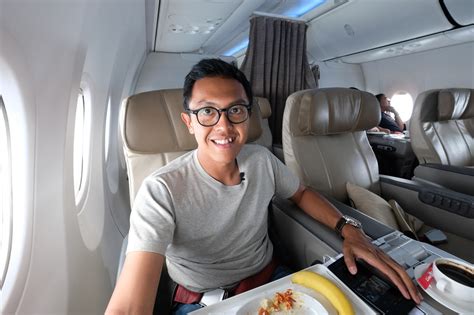 Pengalaman Naik Batik Air Business Class Bali Ke Jakarta Wira