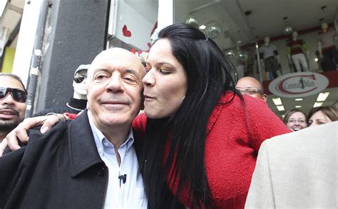 Filiado ao partido da social democracia brasileira (psdb), é senador pelo estado de são paulo. Jovem beija Serra - 20/05/2018 - Poder - Fotografia ...