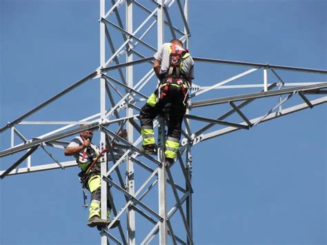 Tp Suhor In Tp Železniki Brez Elektrike Radio Odeon