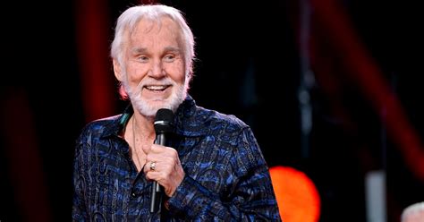 Hear Kenny Rogers Say 'Goodbye' in Rediscovered Ballad ...