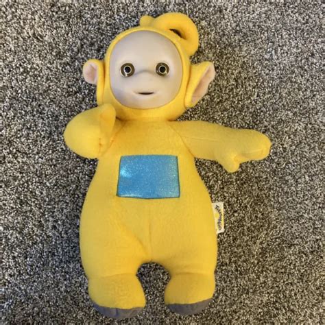 Yellow Teletubbies Laa Laa Talking Plush Playskool 12 Inch Stuffed Toy