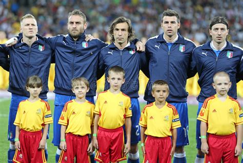 Blauwe / witte voetbalshirts france thuisshirts, uitshirts 2018/19 landen trainingspakken fan pakket kleding. Spelers Van Het De Voetbalteam Van Frankrijk De Nationale ...